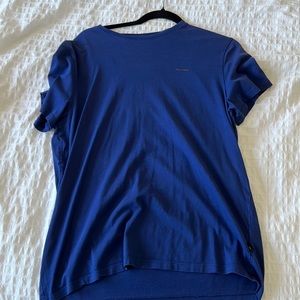 Calvin Klein  blue t shirt good condition